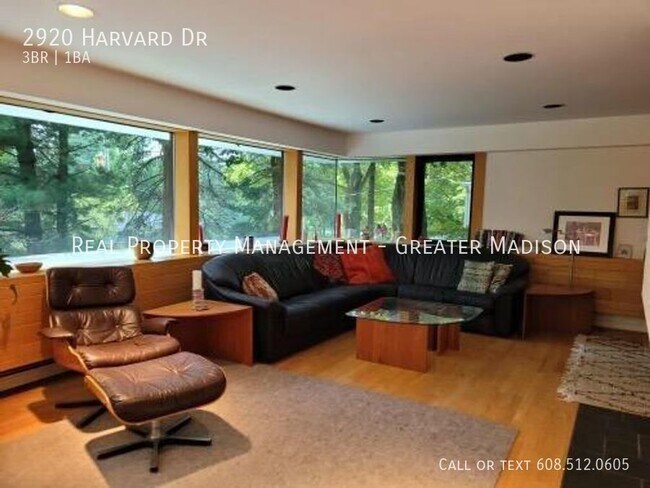 Foto del edificio - Incredibly unique rental home opportunity ...