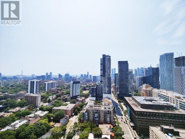 Photo du bâtiment - 319 Jarvis St