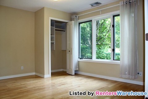Building Photo - 4550 Minnetonka Blvd