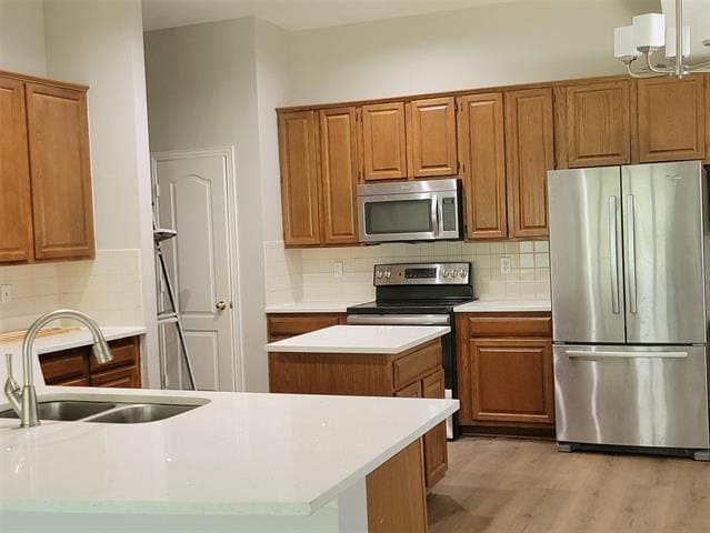 Building Photo - 618 Rivercove Dr