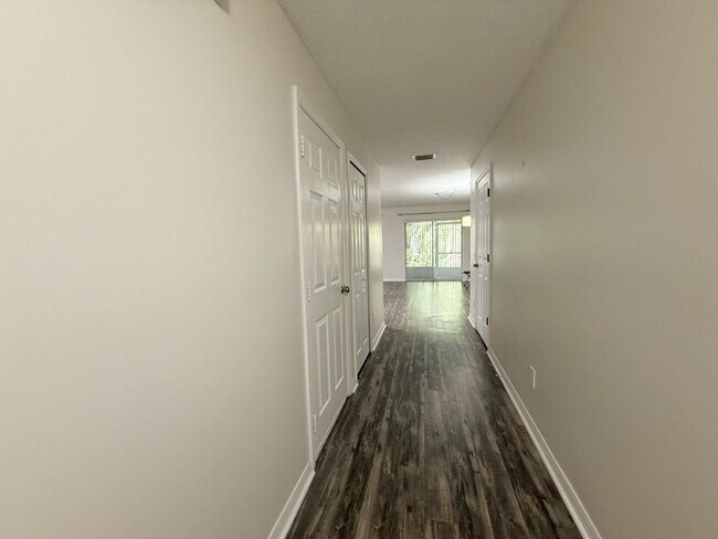 Foto del edificio - 2-Bed Oasis with 2.5 Baths on Silver Falls...