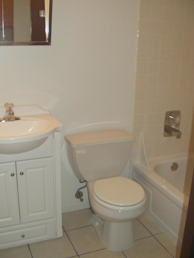 Butterfield Trails Apartments Rentals North Aurora, IL