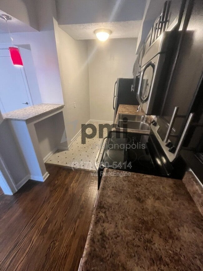 Foto del edificio - 1 W 28th St