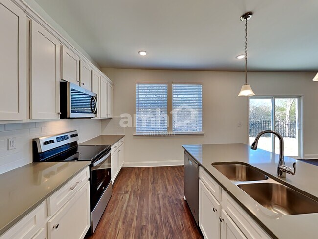 Building Photo - 3980 Chivalry Drive