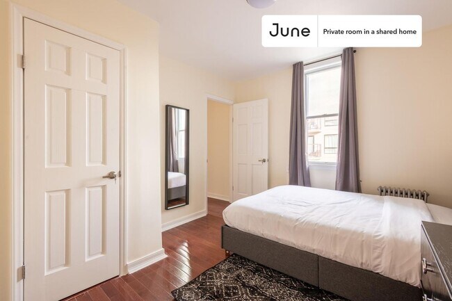 Foto del edificio - Room in Shared 3 bed/1 bath home