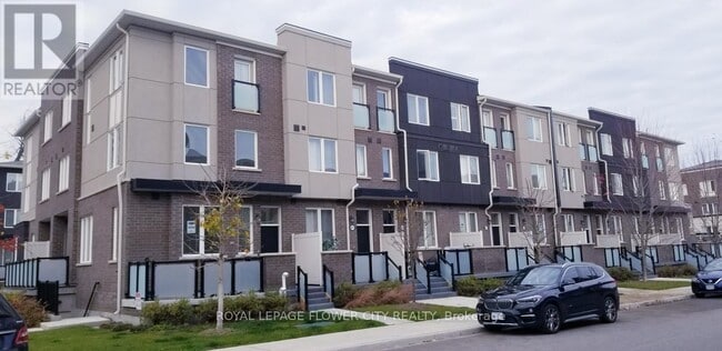 Building Photo - 45-45 Heron Park Pl