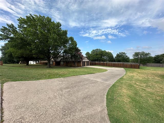 Building Photo - 205 Westwood Dr