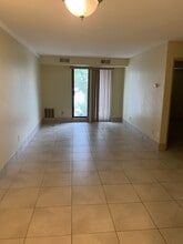 Building Photo - 1700 University Ave W