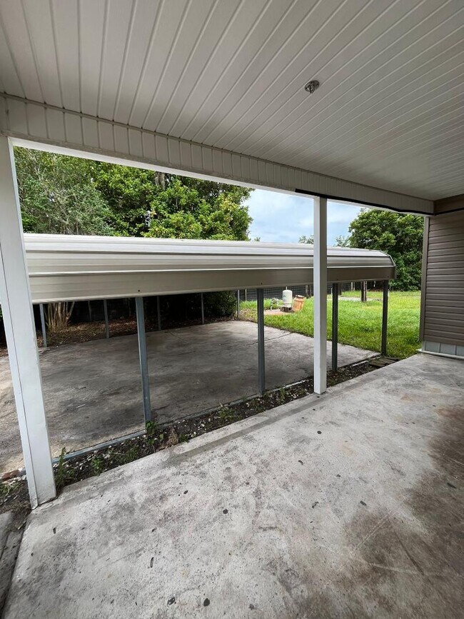 Foto del edificio - 5574 NW 177th St