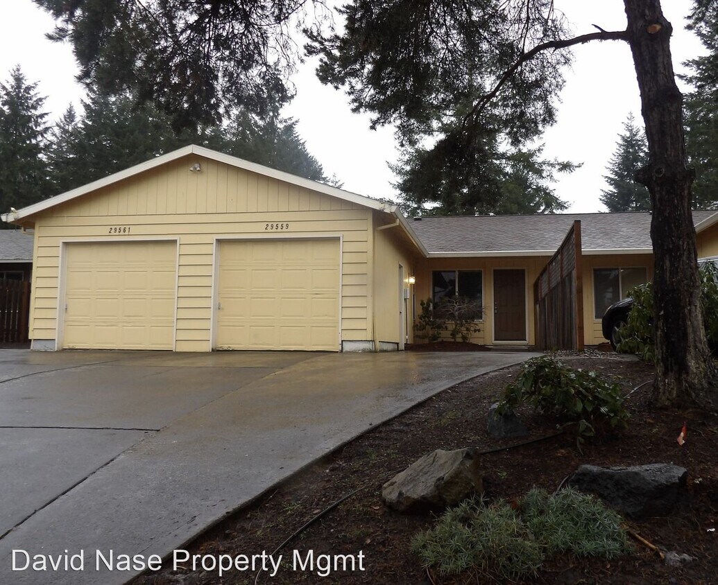 Primary Photo - 29555-29561 SW Serenity Way