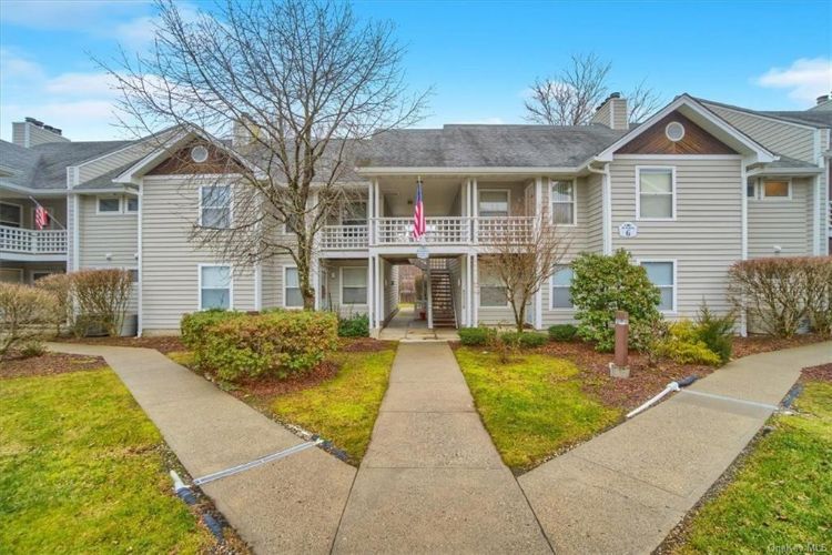 602 Arlin Rd, Monroe, NY 10950 Condo for Rent in Monroe, NY