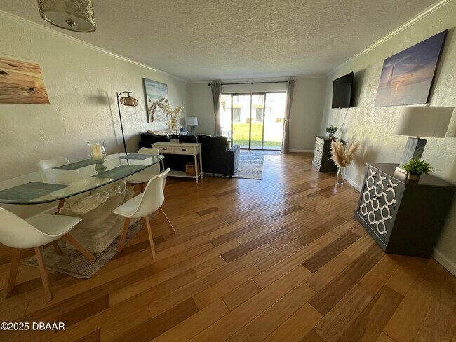 Foto del edificio - 3900 S Ocean Shore Blvd