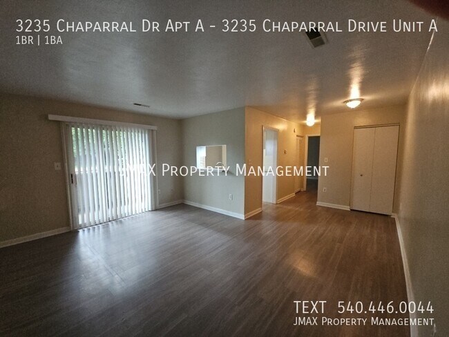 Foto del edificio - 3235 Chaparral Dr