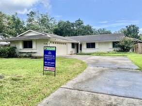 Building Photo - 1714 Silverpines Rd