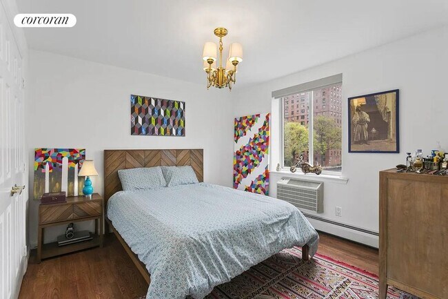 Foto del edificio - 753 E 5th St