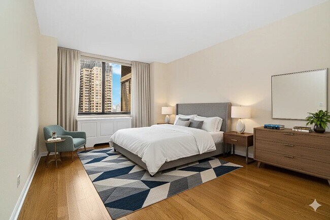 Foto del edificio - 245 E 44th St