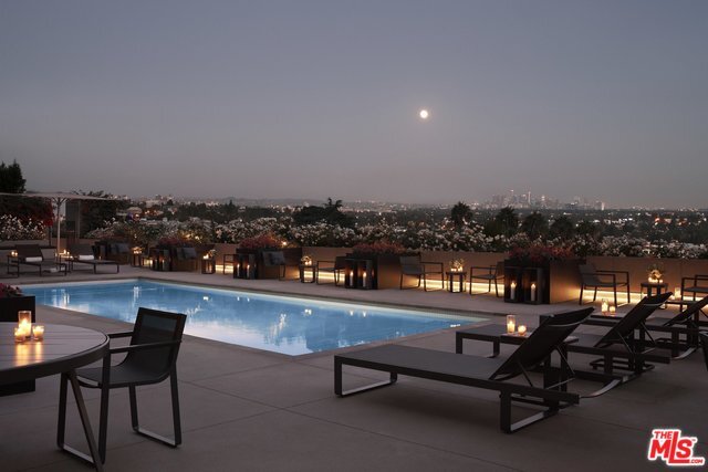 Building Photo - 8500 Sunset Blvd