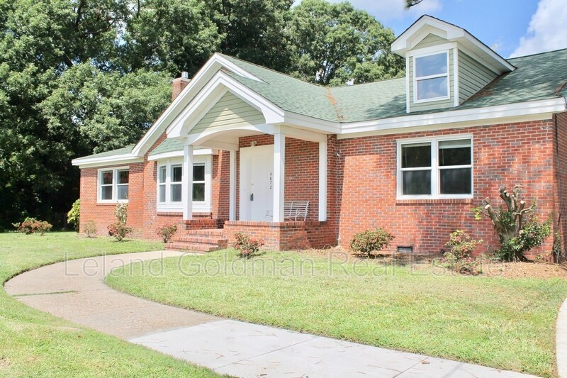 4872 Shore Dr, Virginia Beach, VA 23455 House Rental in Virginia