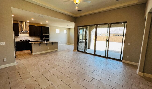 Building Photo - 18471 W Brookwood Dr