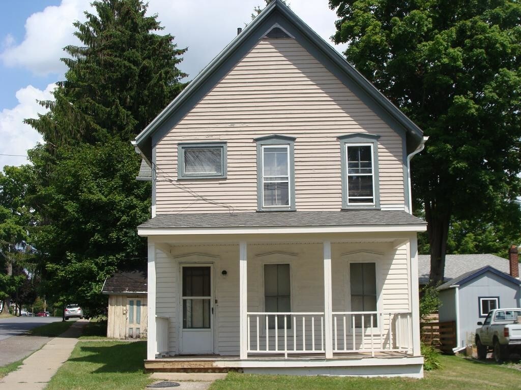 Primary Photo - 2 1/2 Cone St
