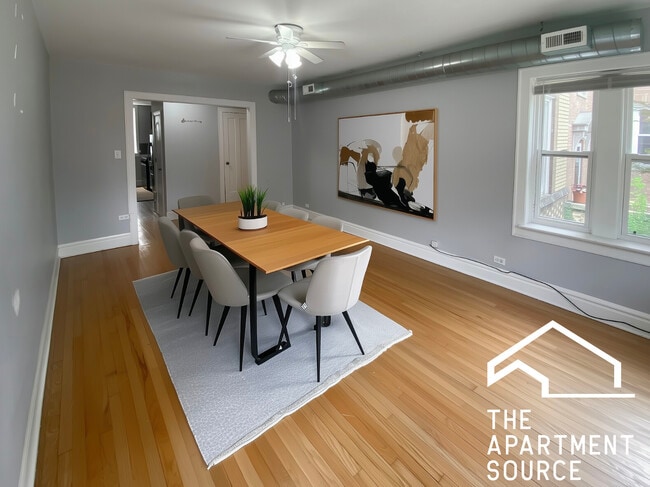 Building Photo - 3018 N Karlov Ave