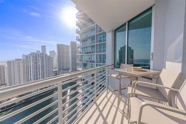 Building Photo - 335 S Biscayne Blvd