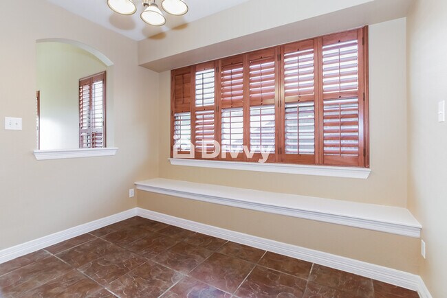 Foto del edificio - 304 Bluefinch Dr
