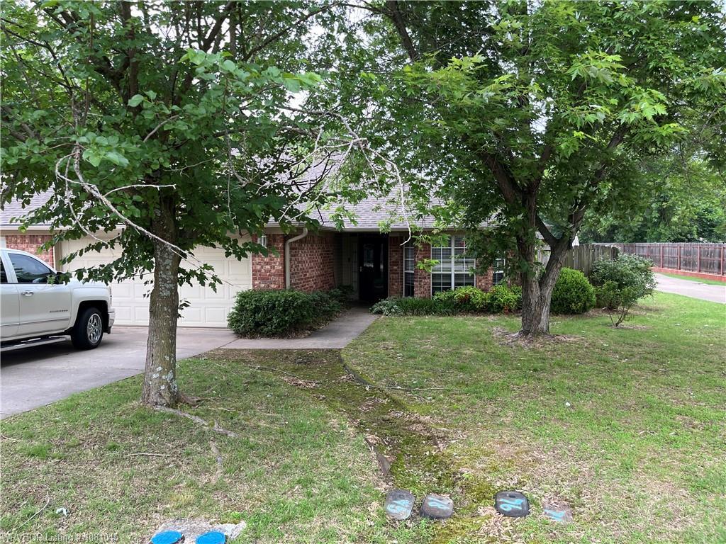 Foto principal - 9034 S 28th St