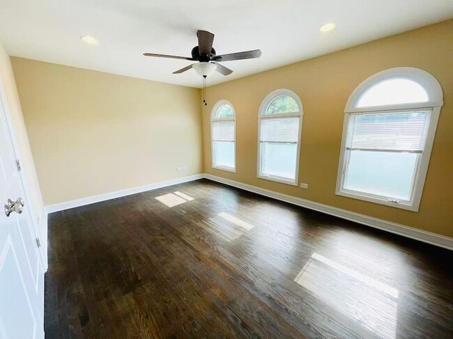 Building Photo - 406 S Lauder Ln