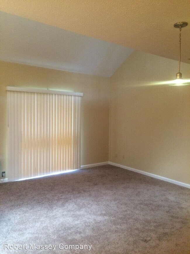Building Photo - 2 br, 2 bath House - 2730 Hollywood Terrac...