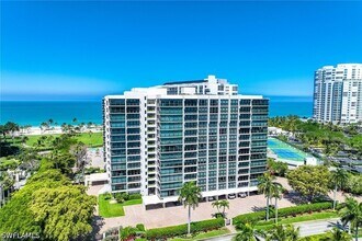 Building Photo - 4031 Gulf Shore Blvd N