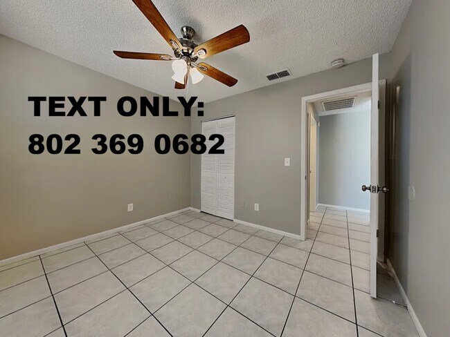 Foto del edificio - 1041 Bridlewood Way