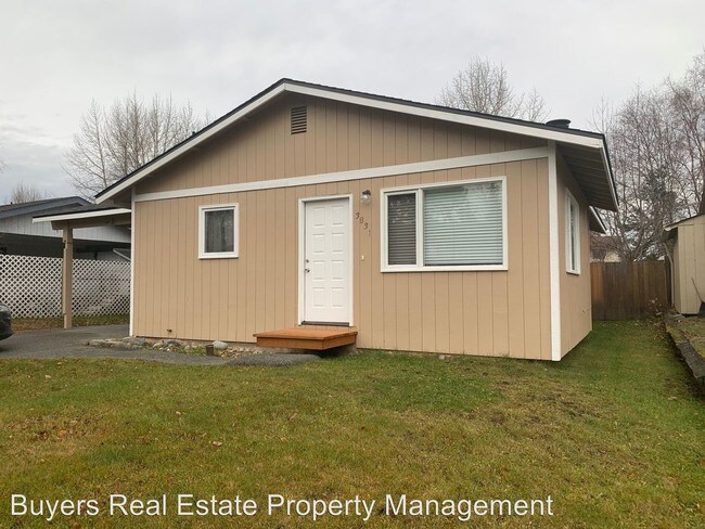 Building Photo - 3 br, 1.5 bath House - 3831 E 66th Avenue