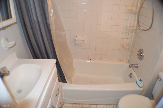 Building Photo - 3234 30th St