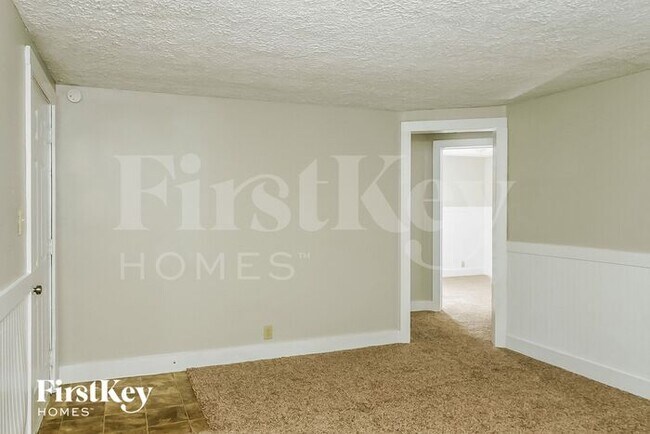 Foto del edificio - 1588 S Morgantown Rd