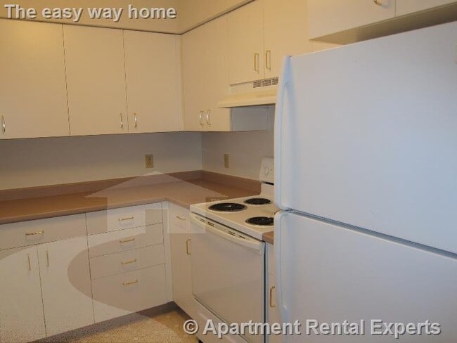 Photo - 632 Massachusetts Ave Apartment