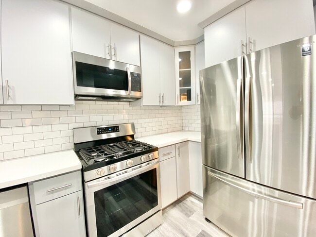Building Photo - 3989 Meier St