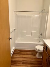 Guest Bathroom 3x2 Detached - Bluegrass Farms Apartments