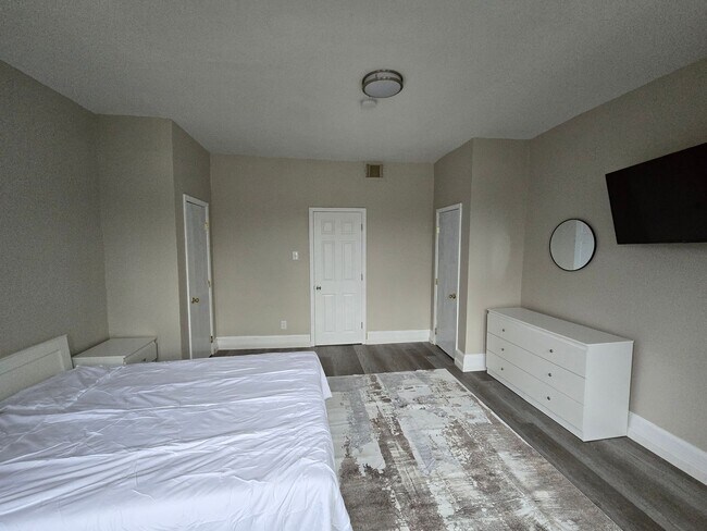 Foto del edificio - 4915 N 13th St