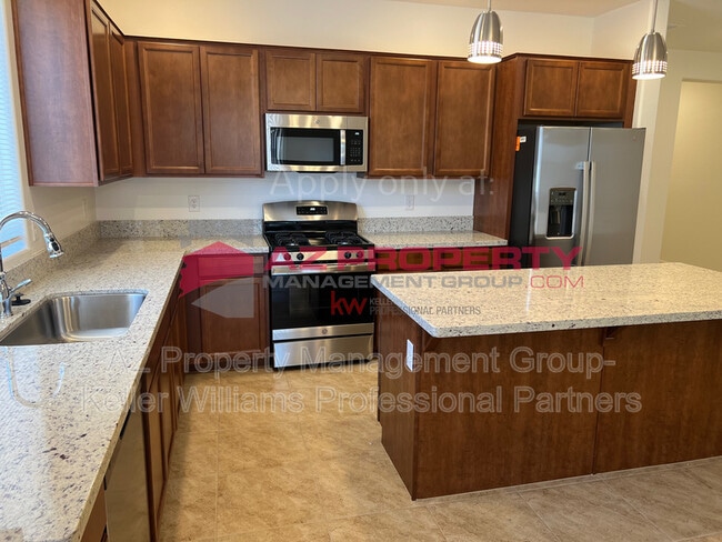Foto del edificio - 25126 N 132nd Ln