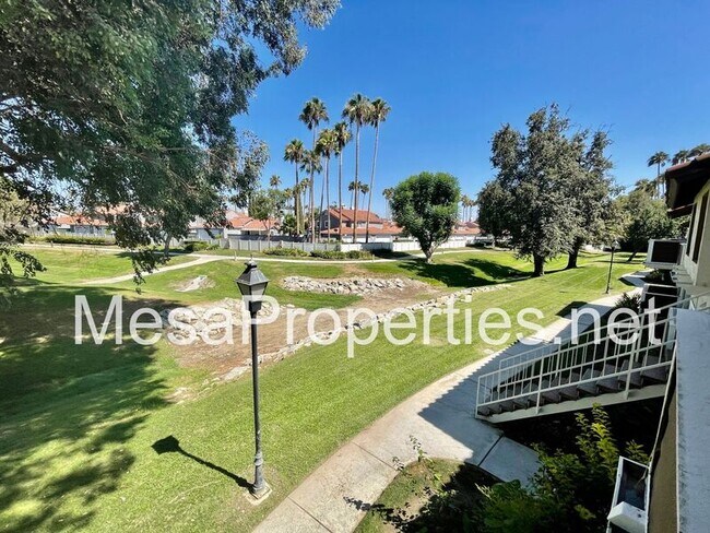 Foto del edificio - 3733 Country Oaks Loop