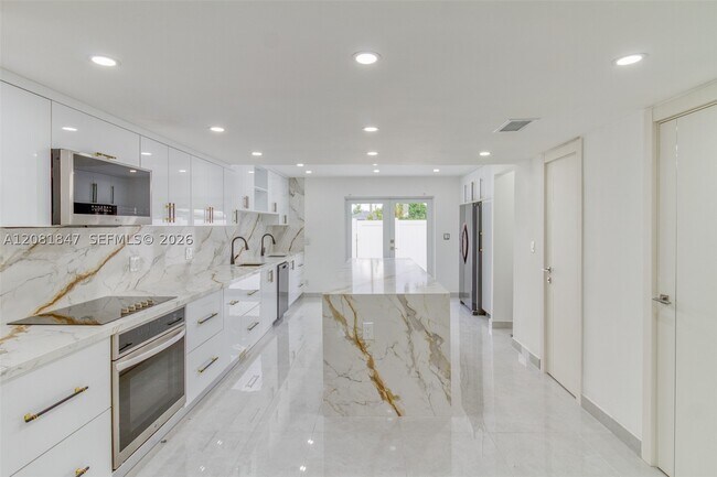 Foto del edificio - 5235 SW 40th Ave