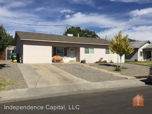 Primary Photo - 3308 Edgecliff Dr