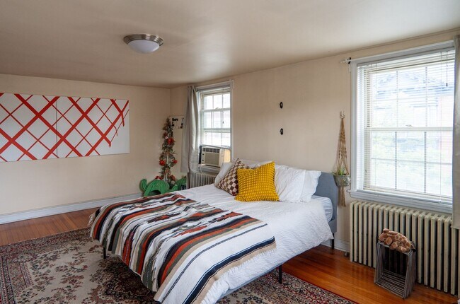 Building Photo - 1 bedroom w/d in unit