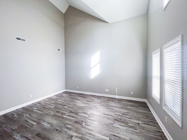 Foto del edificio - 2230 N Pennsylvania St Unit 4