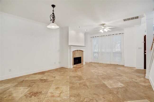 Foto del edificio - 1401 Rosalie St