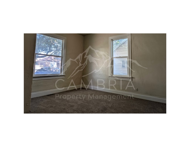 Building Photo - Charming 4-BR Home in Midvale