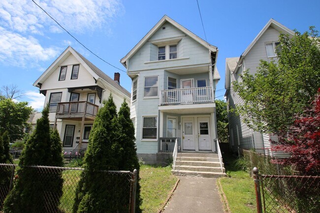 Foto del edificio - 198 Blatchley Ave