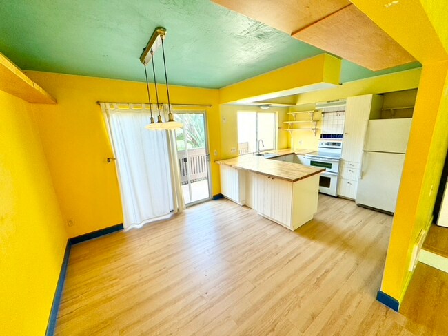 Foto del edificio - 7958 Mission Center Ct