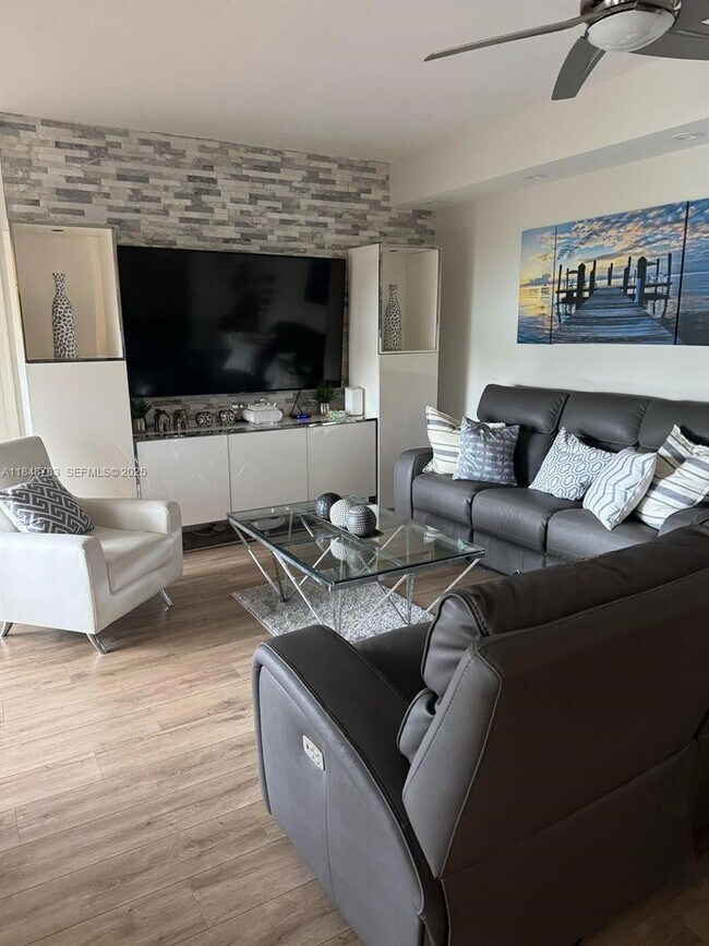 Foto del edificio - 14621 Balgowan Rd